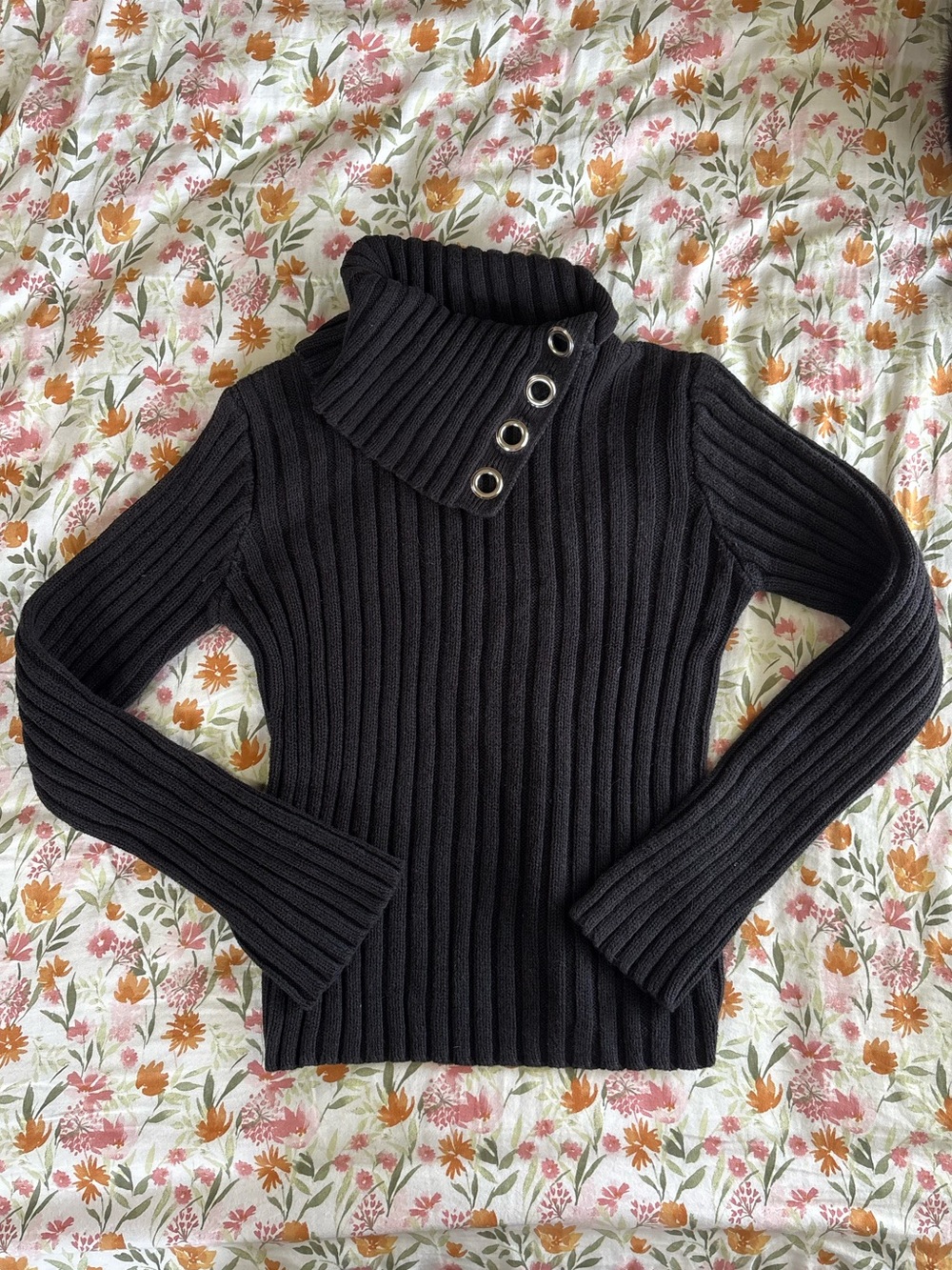 Next Era Vintage 90s Black Ribbed Long Sleeve Turtleneck Size S Metal Hardware